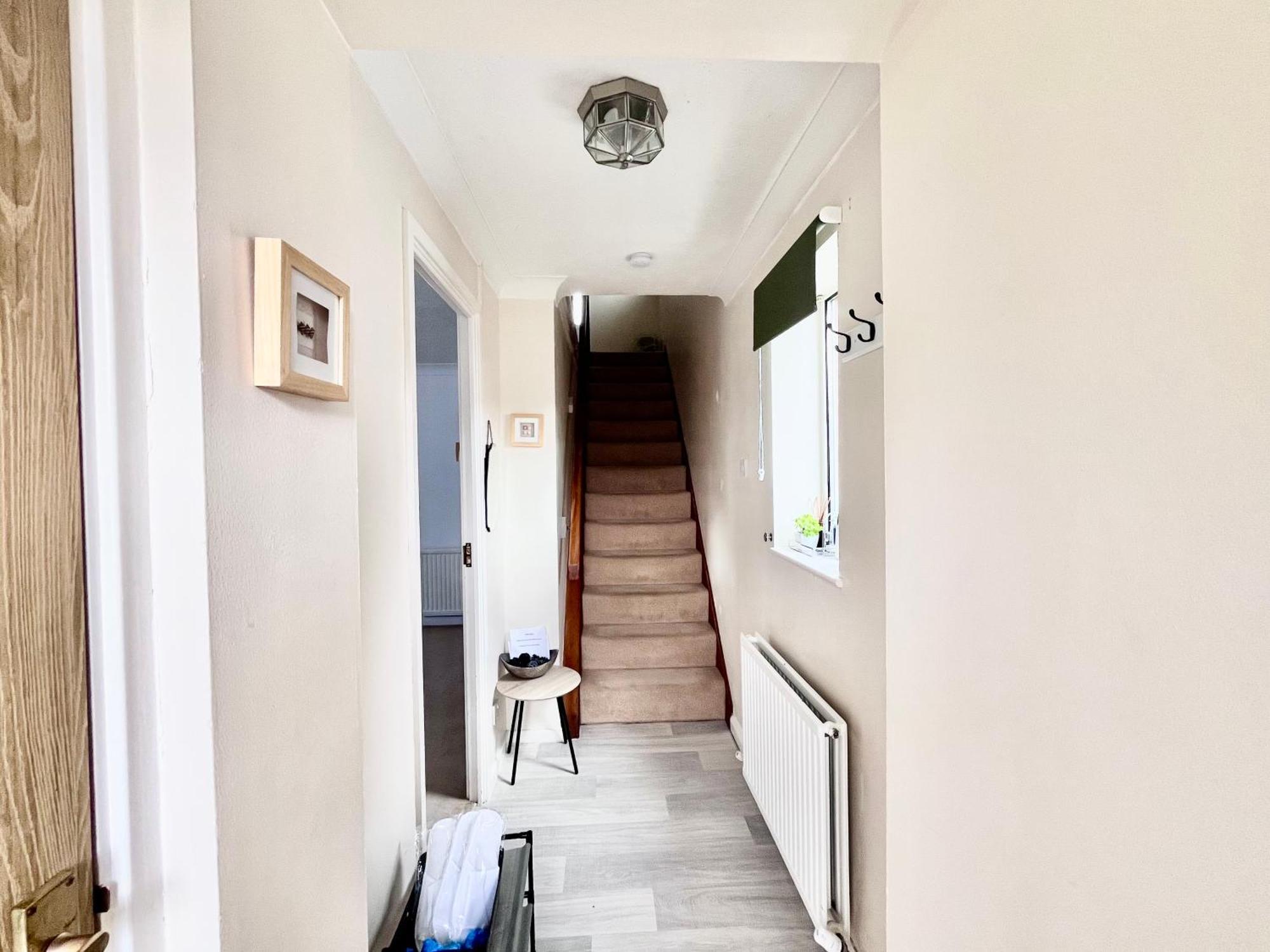Lush House Close To Ashford Town Centre With Driveway Eksteriør bilde